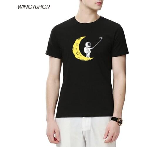 Astronauts On The Moon Funny Printed T Shirt Mens Casual Short Sleeve 100% Cotton T-Shirts O-Neck Tops Tee High Quality
