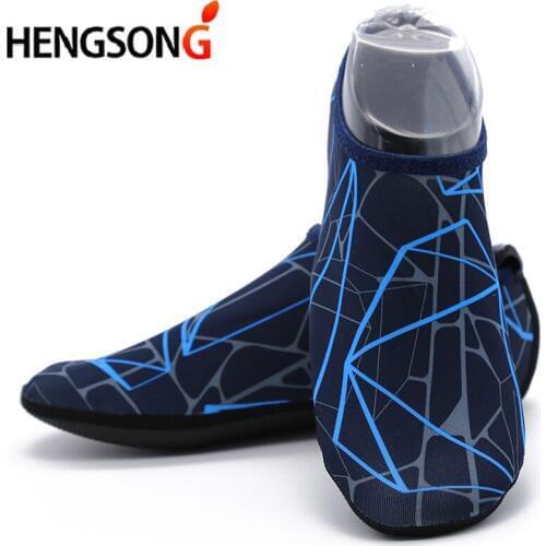 Summer Swimming Water Shoes Women Beach Shoes Adult Unisex Sandals Soft Lover Breathable Sandalias Mujer Flat Shoes Woman