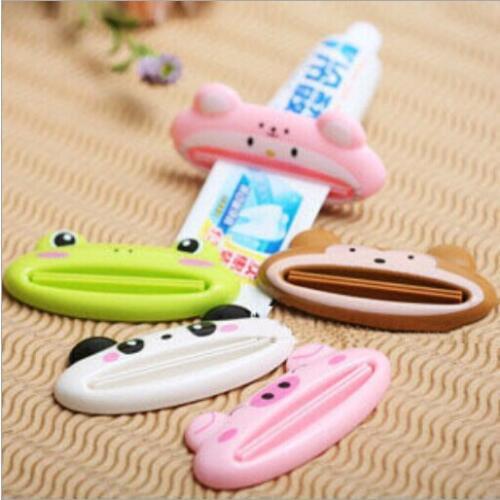 1PC Lovely Animal Bathroom Dispenser Toothpaste Squeezer New Bath Tools 9x4.5cm OK 0093