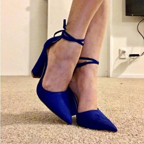 6 Colors Pointed Strappy Pumps Sexy Retro High Thick Heels Shoes 2108 New Woman Shoes Female Lace Up Shoes