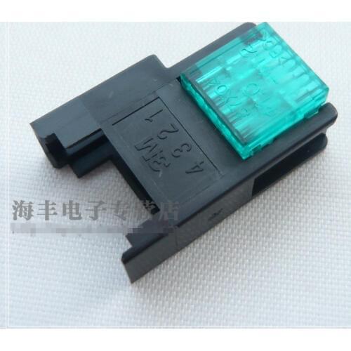 Original new 100% import 37304-2124-000FL connector 4 core plug green sensor connector