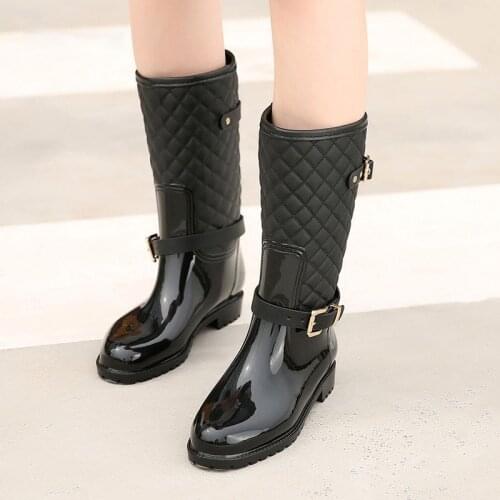 2021 Fashion Quality Water Rain Shoes Warm Womens Plaidlady Rain Boots In The Rain Boots Ladys Rainboots Women Boots Shoes