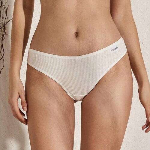 G-string Panties Cotton Womens Underwear Sexy Panties Female Underpants Low-Rise Comfortable Thong Solid Color Pantys Lingerie