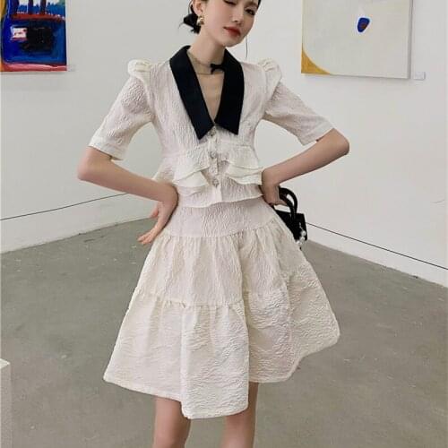 Lady French Rhinestone Button Top Sexy V-neck Ruffled Puff Sleeves Fashion Cute Womens Elegant Blouse Women