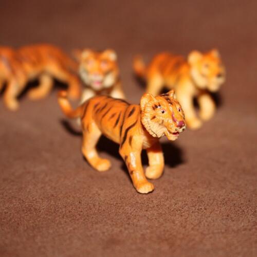 5pcs/lot Cute Little Tiger Education Toy High Simulation Model 6*4cm Wild Life Kids Toy Birthday Gift Home Decoration Miniature
