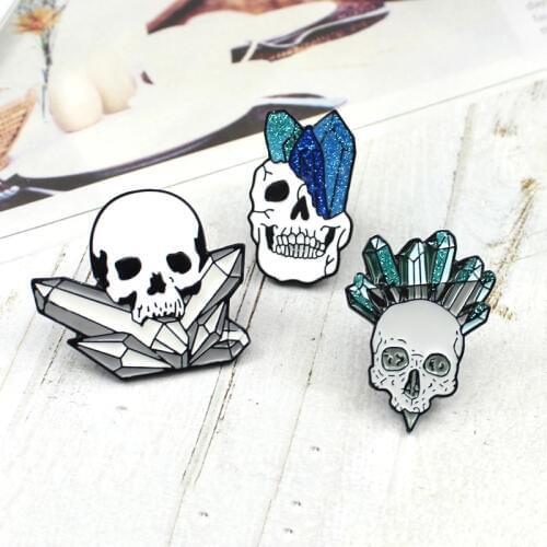 Horror Shiny Crystal Mineral Column Enamel Pins Bone Ghost Skull Halloween Gift Jeans Hat Overcoat Collar Badge Jewelry