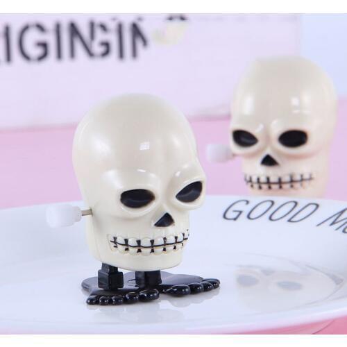 Funny childrens jumping toy classic clockwork Pirate skull design Cute horror Boys and girls Halloween gifts gifts Decorations