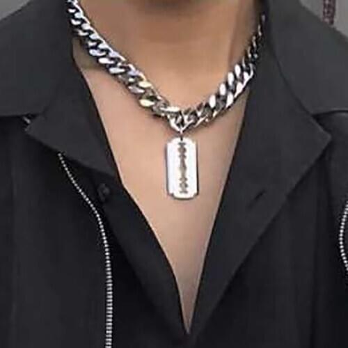 Meetvii Unisex Silver Color Unique Razor Blade Shaped Pendant Necklaces Hip Hop Tag Necklace Brand New Pendants Jewelry