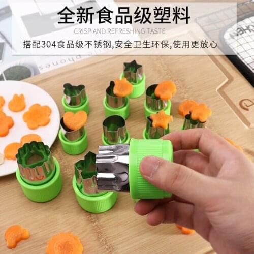 Childrens Cartoon Vegetables and Fruits Embossing Mold Baking Biscuits Fondant Pastry Mold Kindergarten Farfalle Modeling