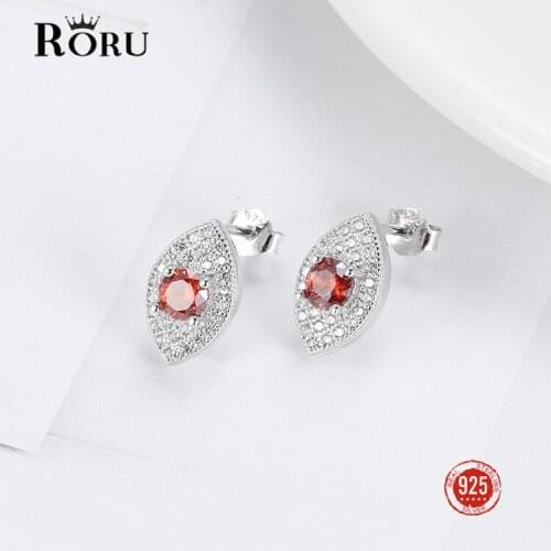Fashion Real 925 Sterling Silver Classic Ruby Diamond Eye Stud Earrings for Women Jewelry Black Red Gemstone Stud Earrings Gift