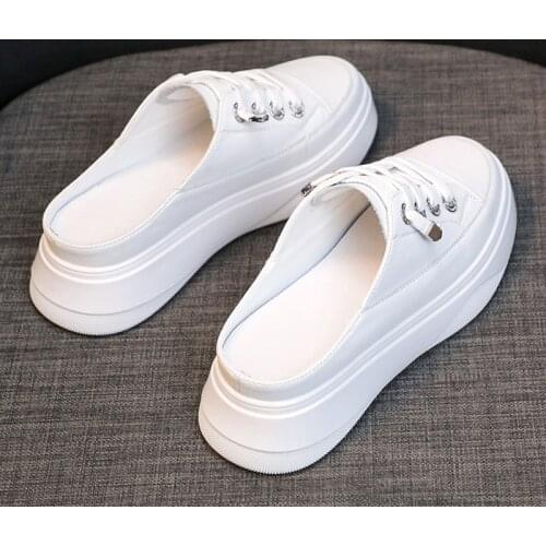 Slip On Shoes For Women All-Match Female Footwear Low Heels Modis Clogs Platform Round Toe Slip-on Dress Summer 2021 Creepers Ne