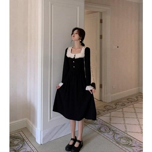 2021 spring new French retro Hepburn style long-sleeved lace square collar contrast color high-waist black dress women