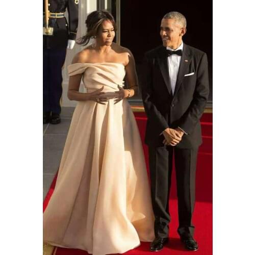 Elegant Long A-Line Satin Champagne Celebrity Dresses with Pockets Robe De Soiree Floor Length Pleated Formal Gowns for Women