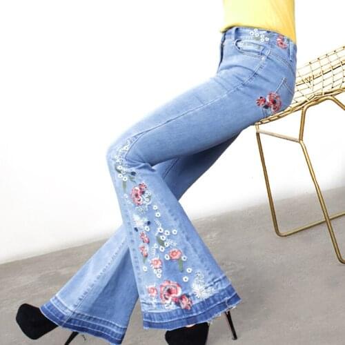 Stretch Flared Jeans Women Wide Leg Pants Boot Cut Denim Trousers Floral Embroidery Fashion Retro Bell Bottom Elegant Plus Size