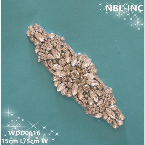 30PCS) Wholesale handmade beaded sewing bridal silver clear rhinestone applique for wedding dresses WDD0616