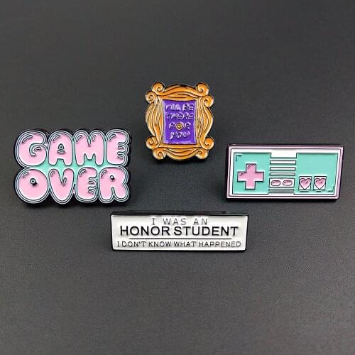 Fashion Enamel Pins Brooches Badges Bags Kids Metal Pin Gifts For Friends Jewelry Brooch DIY For Clothes Backpack