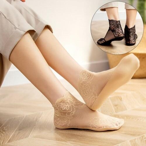 Female Summer Paired Short Sock Trendy Floral Lace Tulle Socks Woman Girl Thin Breathable Soft Elastic Transparent Non-Slip Sock