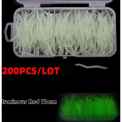 Lifelike Red Worms Lures Simulation Earthworm Artificial Bait Soft Fishing Lure Tackle 200pcs/Lot Fishy Smell Fish Accessories