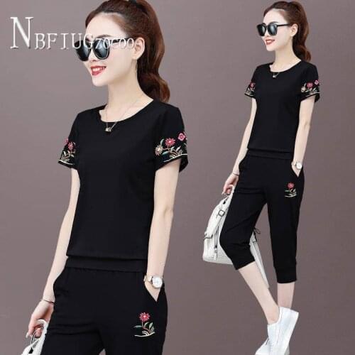 Summer Do Exercise Women Sets Short Sleeve Tee Shirt And Pocket Pants Female Sets