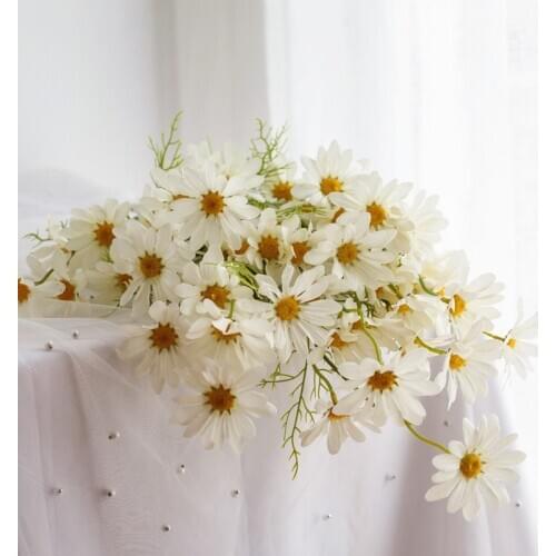 Small daisy Artificial flowers bouquet Christmas decorations for home living room decorations small fresh diy decor silk flowers