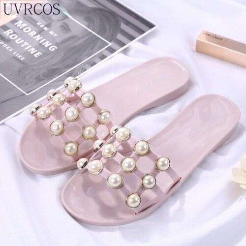 Summer Fashion Outer Wear Crystal Beach Pearl Slippers Women Korean Flat Non-slip Slippers Womens Shoes Hot Sale New 2021