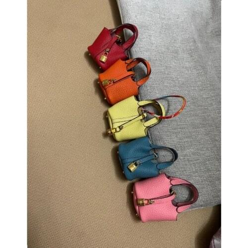 New Handmade Cow Leather Bag Pendant Cute Mini Bag Keychain Earphone Bag Creative Car Keychain Pendant Xmas Birthday Gift