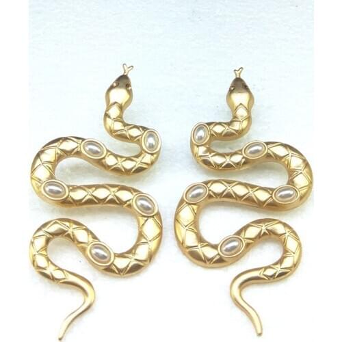 United States jewelry personality joker style restoring ancient ways is pure and fresh and fashion stud earrings A56-7