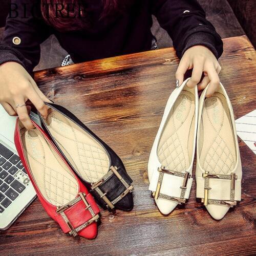 Leather Shoes Women Glitter Shoes Rhinestone White Spring Shoes Women Black Flats Sepatu Wanita Korea Scarpe Eleganti Donna 2020