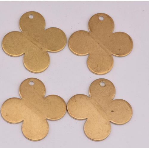 5pcs/lot zhu ru copper 21.5mm DIY Craft Jewelry Findings Four plum blossoms leaf flowers leaves Charm Pendants Accessories