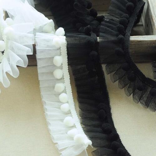 5cm Wide Black White Encryption Mesh Pleats Plush Ball Lace Ribbon DIY Costume Wedding Childrens Clothing Skirt Trim Pompom