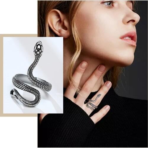 Cool Punk Exaggerated Snake Rings for Women,Retro Color Cool Stainless Steel Personality Stereoscopic Finger Bands Jewelry