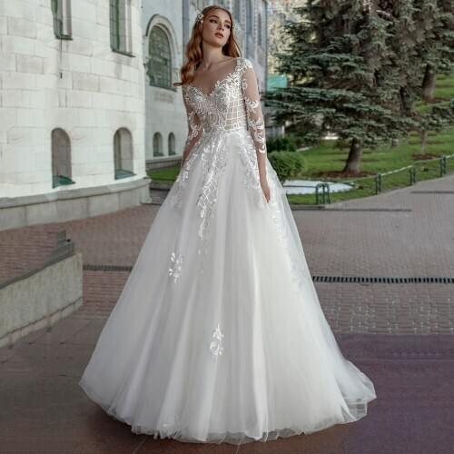 Sheer Scoop Neck A Line Tulle Floor Length Train Wedding Dress Long Sleeve Appliques Lace Bride Gown Button Back Robe de mariée