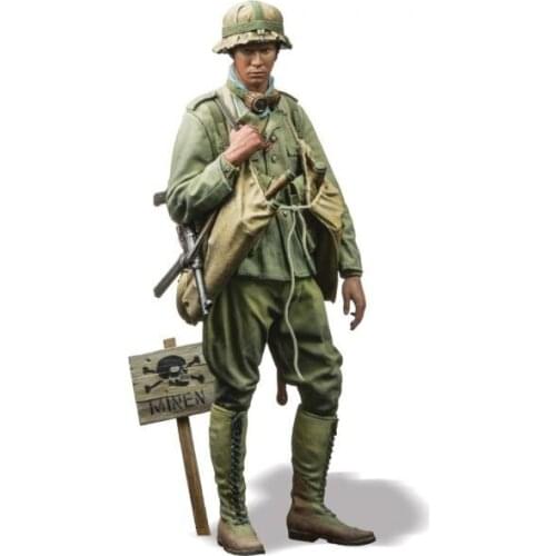 1/35 Resin Figure Model Kit Unassambled Unpainted 00693
