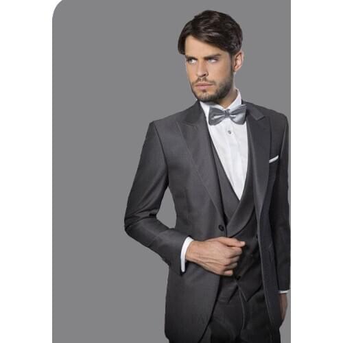 Handsome Groomsmen Peak Lapel Groom Tuxedos Mens Wedding Dress Man Jacket Blazer Prom Dinner (Jacket+Pants+Tie+Vest) A300