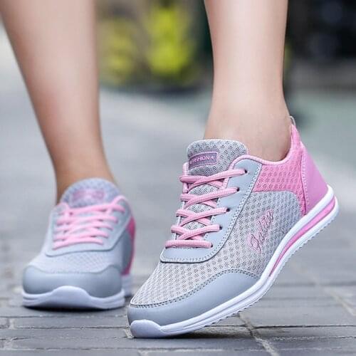 New Womens Vulcanized Shoes Casual Mesh Sneakers Women Flat Women Shoes Sneakers Ladies Breathable Basket Female Shoes Female