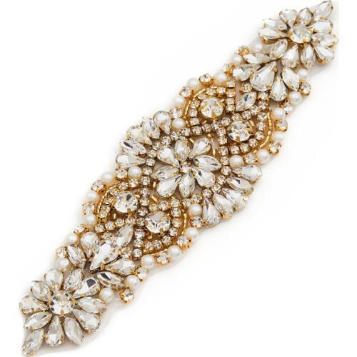 YANSTAR Wholesale 30PIECE Rhinestones Appliques For Bridal Sashes Hand Beaded Crystal Applique Sewing On For Wedding Belt YS849