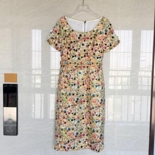 Retro heavy industry luxury beaded slim gold noble temperament catwalk dress 2020 new dress bombing the street