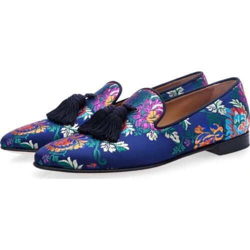 SHOOEGLE Hot Sale Embroidered Loafers Men Smoking Slippers Male Wedding and Party Dress Shoes Size Euro 38-46 Free Shipping