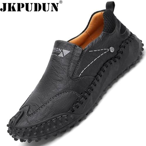 Leather Men Shoes Casual Outdoor Sneakers Handmade Retro Leisure Loafers Shoes Moccasins Breathable Slip-on Mens Driving Shoes