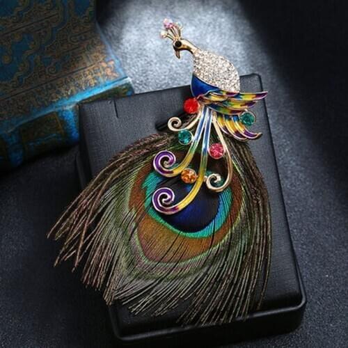 Luxury Original Handmade Peacock Feather Brooch Ethnic Jewelry Flowers Brooch Vintage Rhinestone Crystal Brooch Suit Accessories