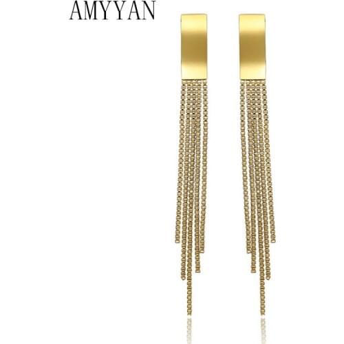AMYYAN Stud Earrings