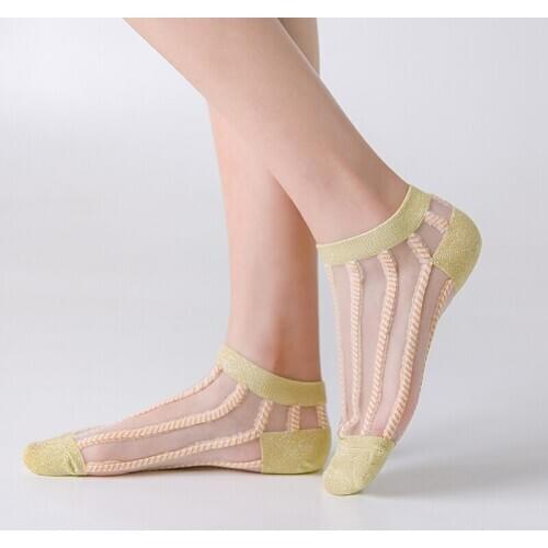New butterfly female socks spring and summer glass silk transparent female boat socks, cotton bottom is comfortable and non-slip