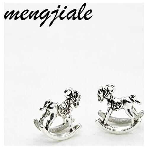 30pcs New style Vintage Tibetan Silver color Toys Trojans Horse Charms fit DIY Handmade Jewelry Pendant Bracelet making 15*15mm