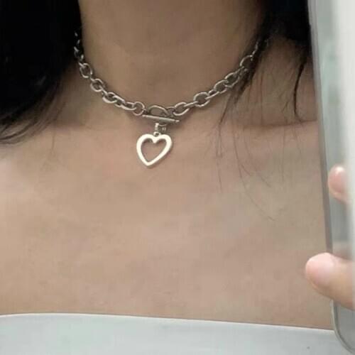 New Fashion Jewelry Necklace Love Heart Necklace Metal Exaggerated Thick Chain Necklace Women Statement Necklace Wholesale