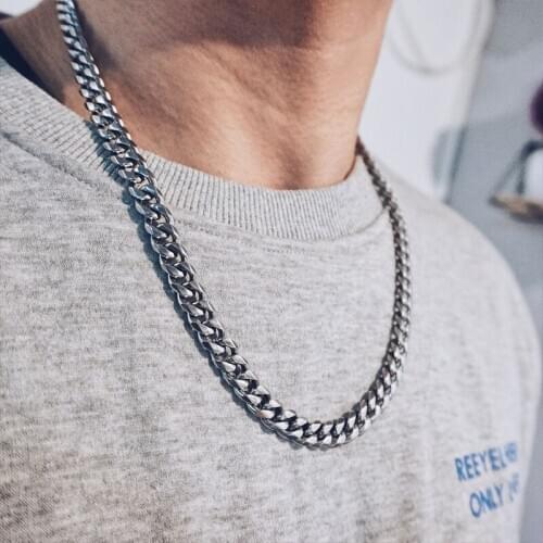 Mens Necklaces Vintage Stainless Steel Hip Hop Cuban Chain Necklace Choker Gifts for Men Accessories Fashion Jewelry on The Neck