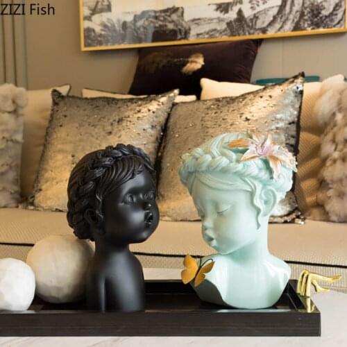 Golden Butterfly Girl Sculpture Ornaments Resin Portrait Bust Figurines Home Decor Modern Crafts Statue Girly Room Decoration