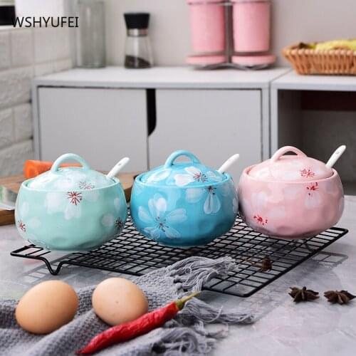 Japanese-style Ceramic Sealed Seasoning jar With lid chili oil storage bottle Storage bottle kitchen supplies Housewarming gift