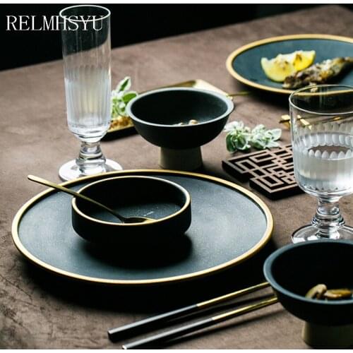 1PC RELMHSYU European Style Ceramic Golden Inlay Light Round Steak Plate Small Dish Ceramic Rice Bowl Restaurant Household Tab