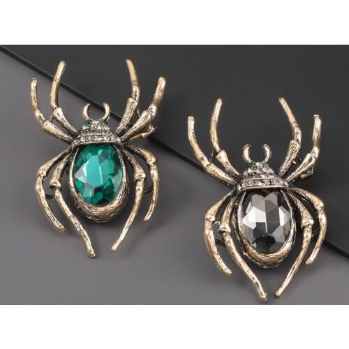 Fashion Simple Metal Rhinestone Spider Cartoon Brooch Female Pin Popular Cute Corsage Party Jewelry Accessories