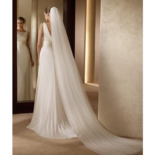 Wedding Veil 2021 New Feerijt Cut Edge Multi-layer Cathedral Veil Bridal Veils Custom Made Length And Layers